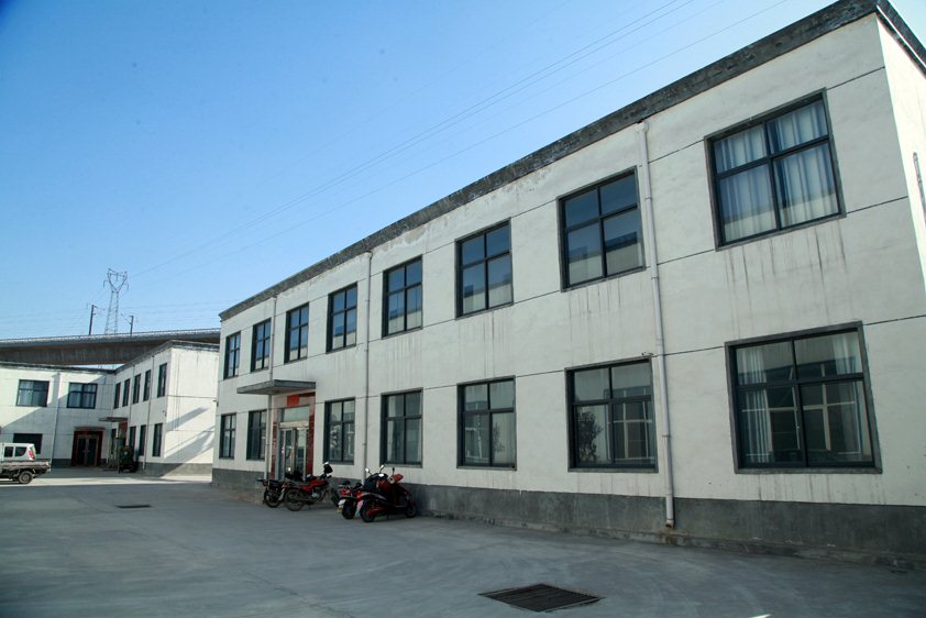 方銳機(jī)械廠(chǎng)區(qū)一角
